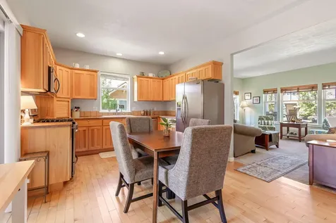 1650 NW Ivy Avenue Redmond OR 97756