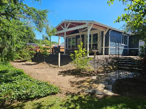 3433 NE Avery Street Newport OR 97365