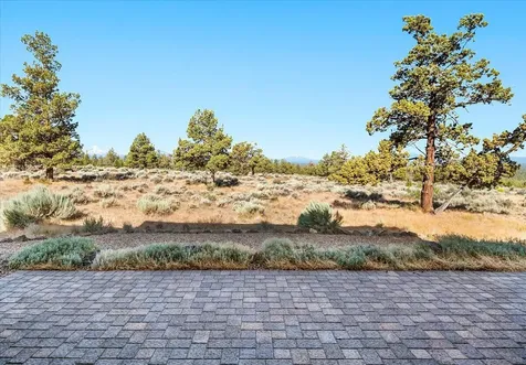 425 Scenic Ridge Court Redmond OR 97756