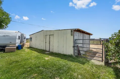 7250 NW Charles Lane Prineville OR 97754