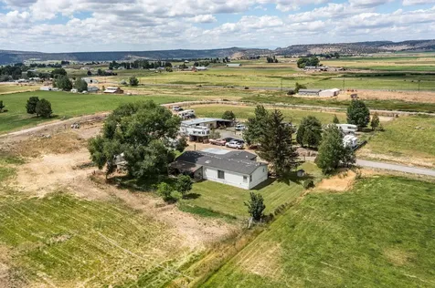 7250 NW Charles Lane Prineville OR 97754