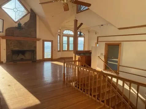 448 Timberlake Drive Ashland OR 97520