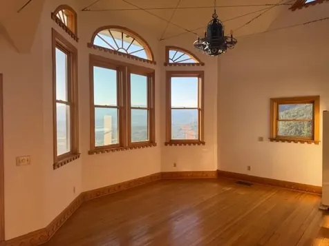 448 Timberlake Drive Ashland OR 97520