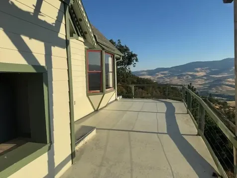 448 Timberlake Drive Ashland OR 97520