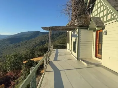 448 Timberlake Drive Ashland OR 97520