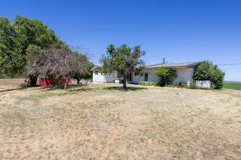 2551 SW Ford Lane Madras OR 97741