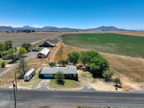 2551 SW Ford Lane Madras OR 97741