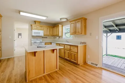 415 9th Street Metolius OR 97741