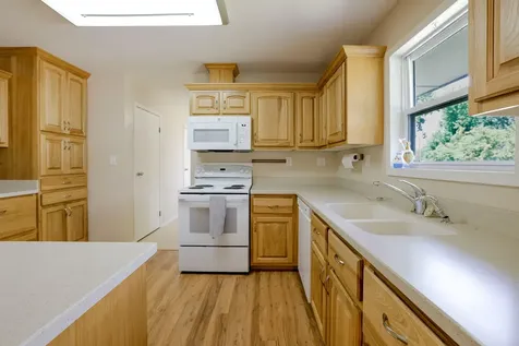 415 9th Street Metolius OR 97741