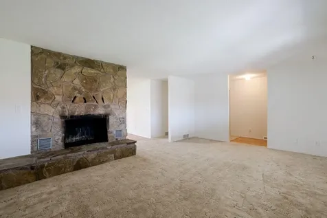 415 9th Street Metolius OR 97741