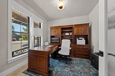 16834 Pony Express Way Bend OR 97707