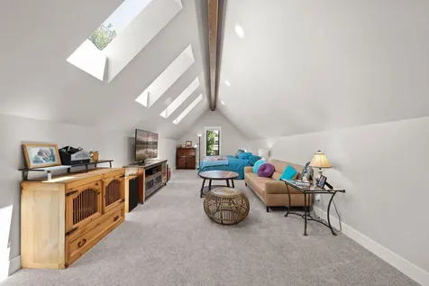 16834 Pony Express Way Bend OR 97707