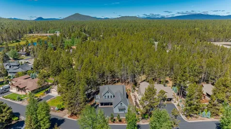 16834 Pony Express Way Bend OR 97707