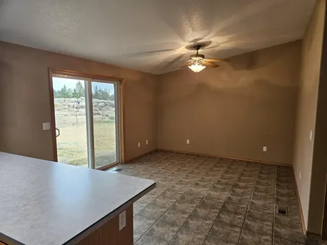 4477 NE Walnut Avenue Redmond OR 97756