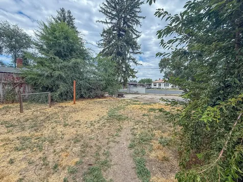 750 NW 2nd Street Prineville OR 97754