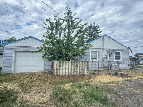 750 NW 2nd Street Prineville OR 97754
