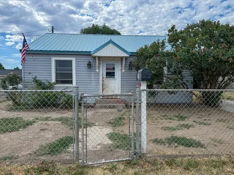 750 NW 2nd Street Prineville OR 97754