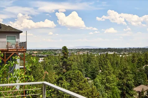 1785 SW Troon Avenue Bend OR 97702