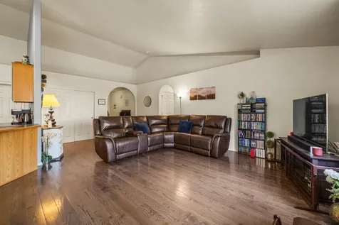 5075 Lyptus Lane Klamath Falls OR 97601