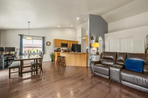 5075 Lyptus Lane Klamath Falls OR 97601