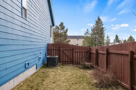 5075 Lyptus Lane Klamath Falls OR 97601