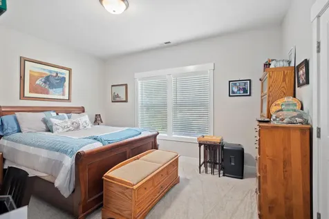 988 Pumpkin Ridge Eagle Point OR 97524