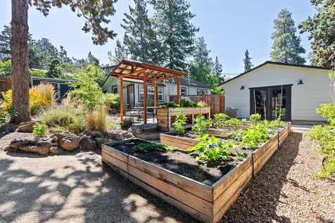 664 NE Quimby Avenue Bend OR 97701
