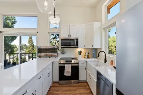 664 NE Quimby Avenue Bend OR 97701