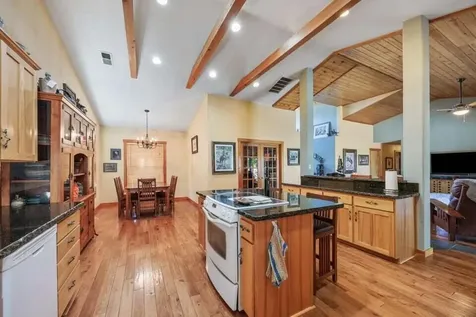 2511 Alta Vista Road Eagle Point OR 97524