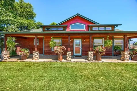 2511 Alta Vista Road Eagle Point OR 97524