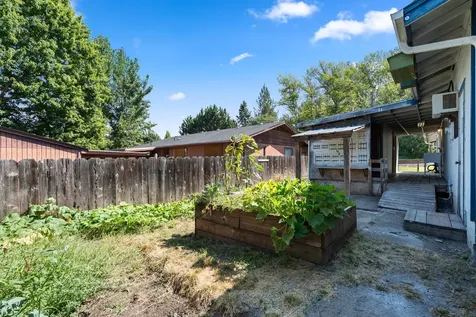 1980 Keldan Lane Grants Pass OR 97527