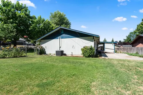 1980 Keldan Lane Grants Pass OR 97527