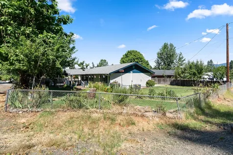 1980 Keldan Lane Grants Pass OR 97527