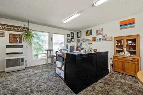 10145 Matney Way Klamath Falls OR 97603