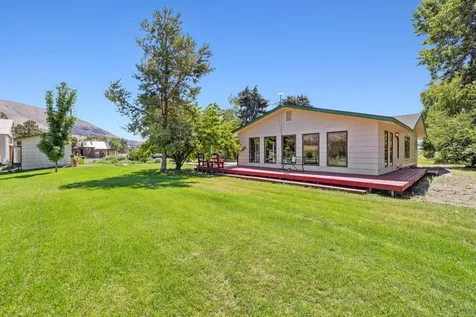 10145 Matney Way Klamath Falls OR 97603