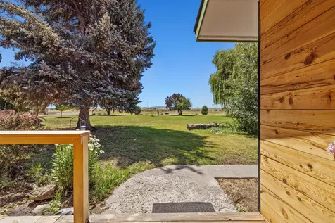 10145 Matney Way Klamath Falls OR 97603