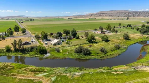 10145 Matney Way Klamath Falls OR 97603