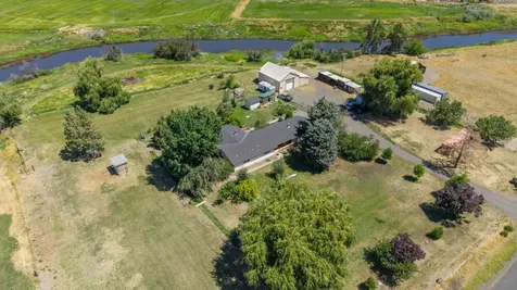 10145 Matney Way Klamath Falls OR 97603
