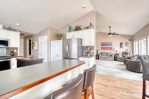 4198 SW Tommy Armour Lane Redmond OR 97756