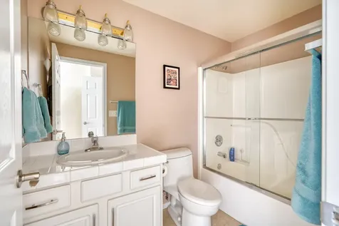 4198 SW Tommy Armour Lane Redmond OR 97756