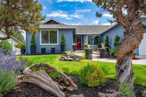 4198 SW Tommy Armour Lane Redmond OR 97756