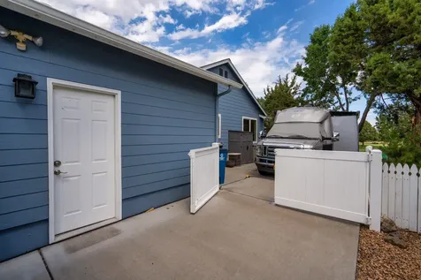 4198 SW Tommy Armour Lane Redmond OR 97756