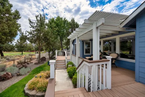 4198 SW Tommy Armour Lane Redmond OR 97756
