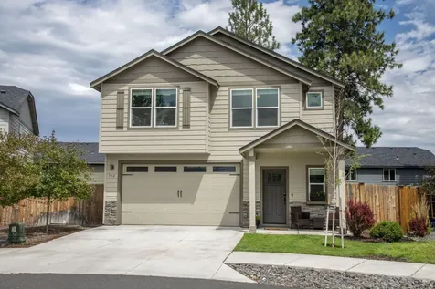 732 N Roundhouse Court Sisters OR 97759