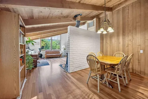 3256 East Evans Creek Road Rogue River OR 97537