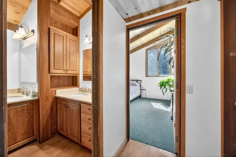 3256 East Evans Creek Road Rogue River OR 97537