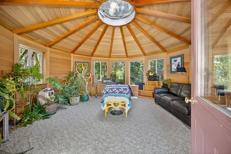 3256 East Evans Creek Road Rogue River OR 97537