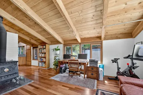 3256 East Evans Creek Road Rogue River OR 97537