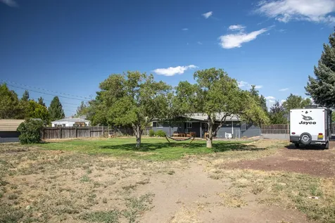 2573 SW Xero Street Redmond OR 97756