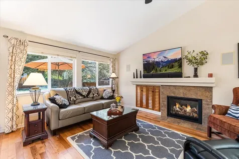 61422 Rock Bluff Lane Bend OR 97702